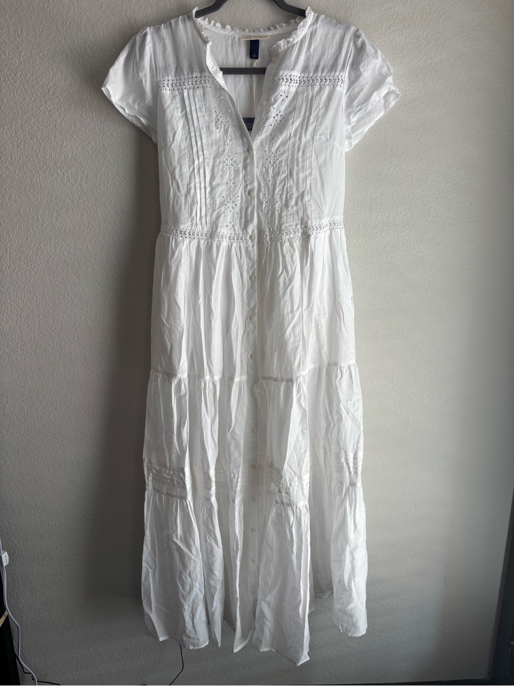 Universal Thread White Cotton Eyelet Maxi Dress
